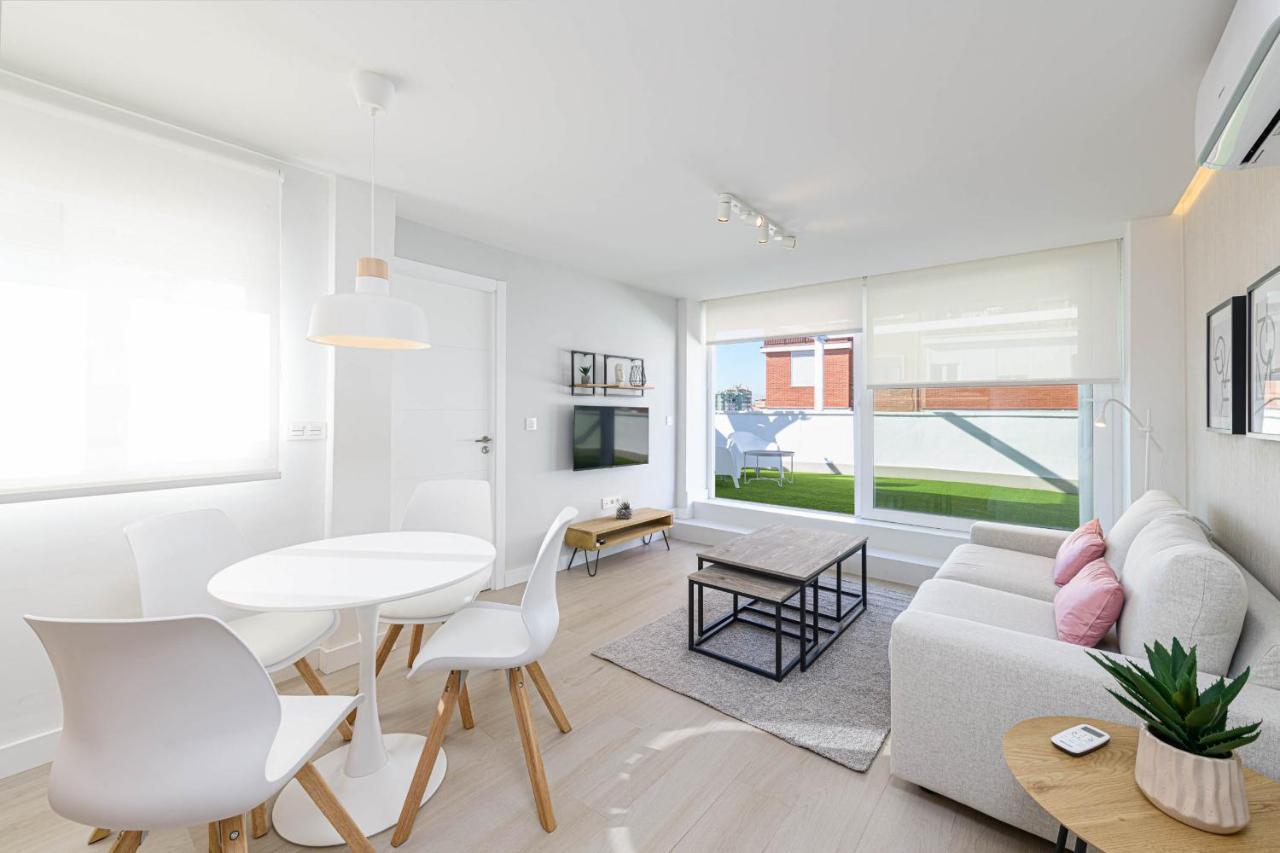 Wintowinrentals Exclusivo Atico Cerca De La Playa. Málaga Eksteriør billede
